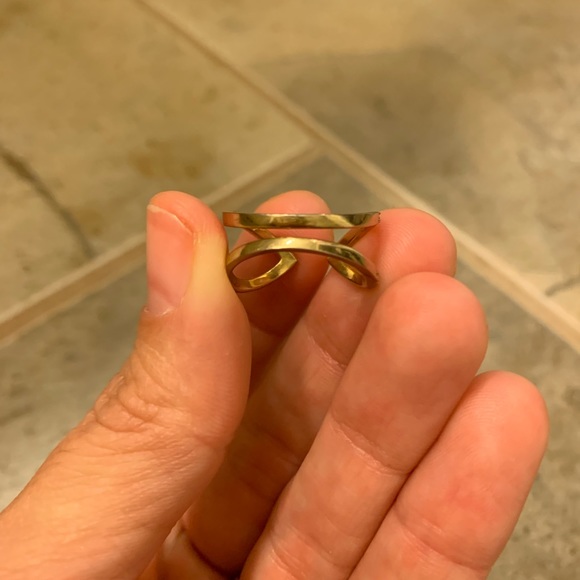 Michael Kors Gold Ring - Picture 5 of 5